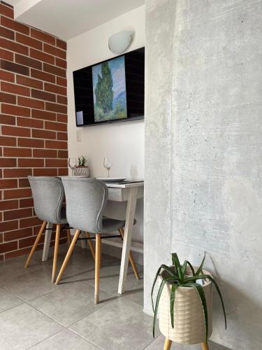 Facilities, Centrico apartamento zona 10 near Hospital Centro Médico Facilities, Centrico apartamento zona 10 near Hospital Centro Médico