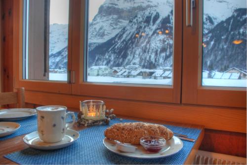 Restaurant, Hotel Garni Hostatt in Engelberg Restaurant, Hotel Garni Hostatt in Engelberg