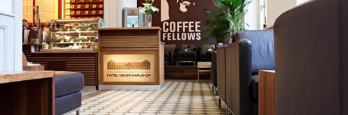 Bar/ Salón, Hotel Neuer Karlshof in Baden-Baden Bar/ Salón, Hotel Neuer Karlshof in Baden-Baden