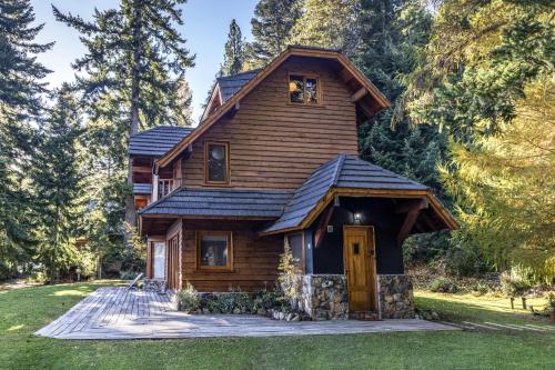 정원, BOG Casa Inalafquen - con costa de lago in 비야 라 앙고스투라 정원, BOG Casa Inalafquen - con costa de lago in 비야 라 앙고스투라