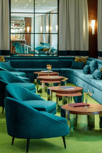 Bar/lounge, Capo d´Africa – Colosseo in Colosseum and Foro Romano Bar/lounge, Capo d´Africa – Colosseo in Colosseum and Foro Romano