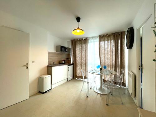 Létesítmények, Agréable 2 chambres avec Parking Proche Orly et T12 (Agreable 2 chambres avec Parking Proche Orly et T12) in Morangis Létesítmények, Agréable 2 chambres avec Parking Proche Orly et T12 (Agreable 2 chambres avec Parking Proche Orly et T12) in Morangis