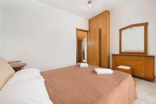 This photo about Sunset Villa shared on HyHotel.com