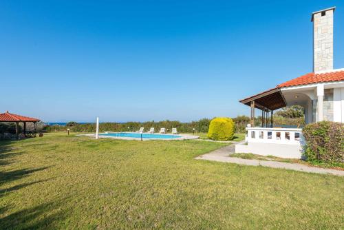 This photo about Sunset Villa shared on HyHotel.com