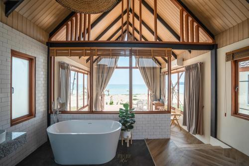Facilities, Moana Resort Koh Kood in Laem Pong Lak Uan Facilities, Moana Resort Koh Kood in Laem Pong Lak Uan