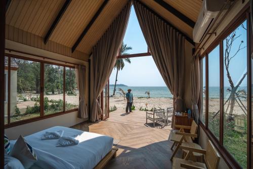 Balcony/terrace, Moana Resort Koh Kood in Laem Pong Lak Uan Balcony/terrace, Moana Resort Koh Kood in Laem Pong Lak Uan