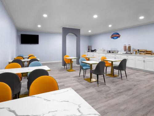 餐飲選擇, Travelodge by Wyndham Salisbury MD in 索爾茲伯里 餐飲選擇, Travelodge by Wyndham Salisbury MD in 索爾茲伯里