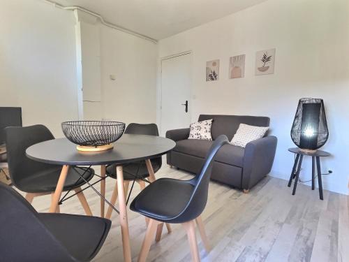 Le thannaron - Centre ville in Bourg-les-Valence Le thannaron - Centre ville in Bourg-les-Valence