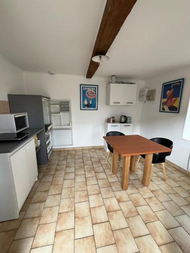 La petite maison in Mondoubleau La petite maison in Mondoubleau