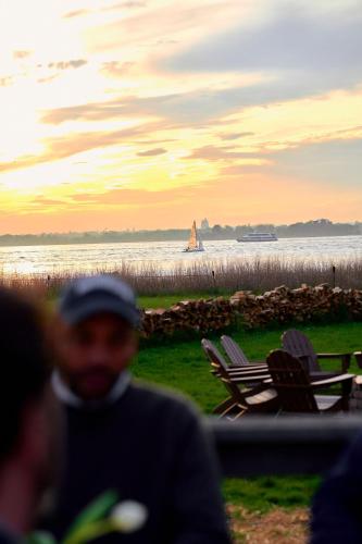 정원, Collective Retreats Governors Island in 바우어리 정원, Collective Retreats Governors Island in 바우어리