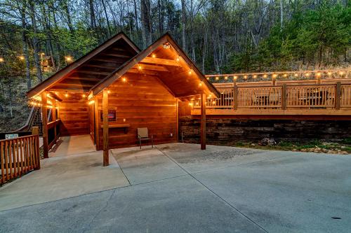 Arrowhead, Free Tickets, No catch! in Pigeon Forge Suburbii Arrowhead, Free Tickets, No catch! in Pigeon Forge Suburbii