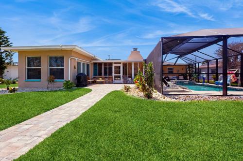 Fishermans Paradise in Grove City (FL) Fishermans Paradise in Grove City (FL)