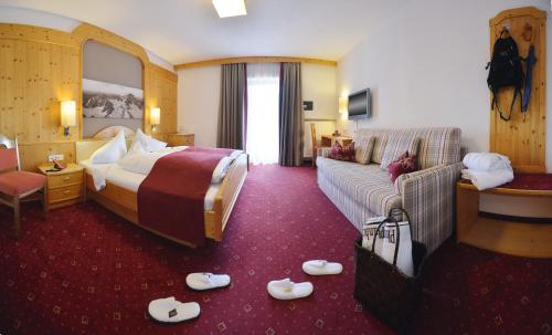 Hotel Plunhof in Racines Hotel Plunhof in Racines