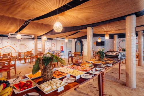 Cibo e bevande, Own Buzios Beach Hotel in Buzios Cibo e bevande, Own Buzios Beach Hotel in Buzios