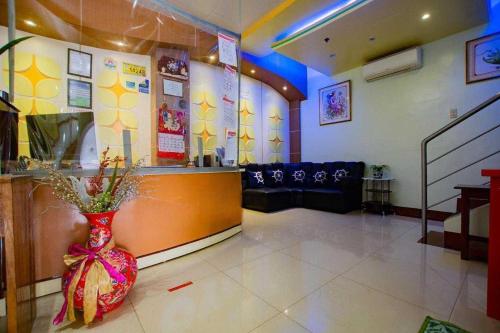 Lobby, Dads Bayview Pension near Puerto Princesa City Baywalk Park Lobby, Dads Bayview Pension near Puerto Princesa City Baywalk Park