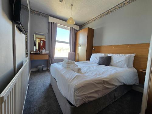 Boston Hotel in Scarborough Boston Hotel in Scarborough