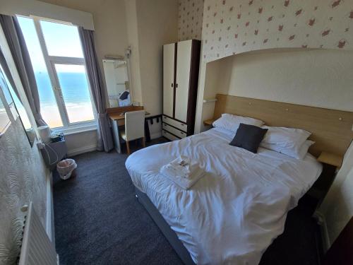 Boston Hotel in Scarborough Boston Hotel in Scarborough