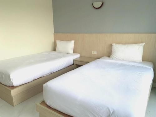 Grand PL Hotel in Phatthalung City Center Grand PL Hotel in Phatthalung City Center