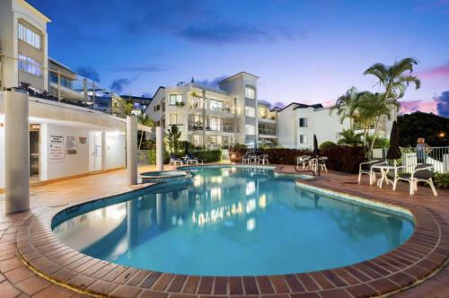 Little Cove Currumbin Resort in Currumbin Little Cove Currumbin Resort in Currumbin