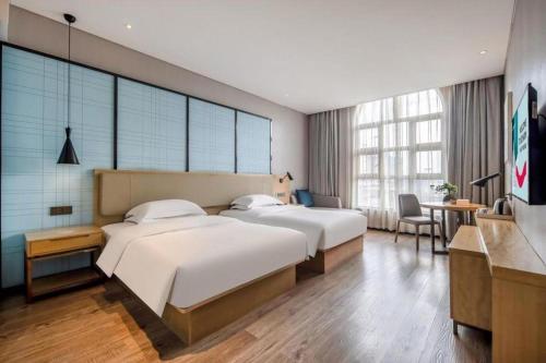 Echarm Hotel Baise Sports Center Dream Island Plaza in Baise Echarm Hotel Baise Sports Center Dream Island Plaza in Baise