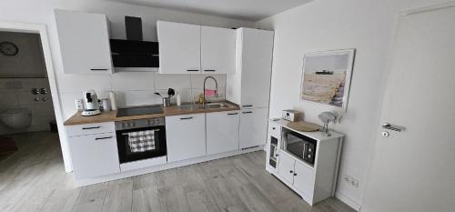 مطبخ, LandRäume barrierefrei (LandRaume barrierefrei) in Lunden مطبخ, LandRäume barrierefrei (LandRaume barrierefrei) in Lunden