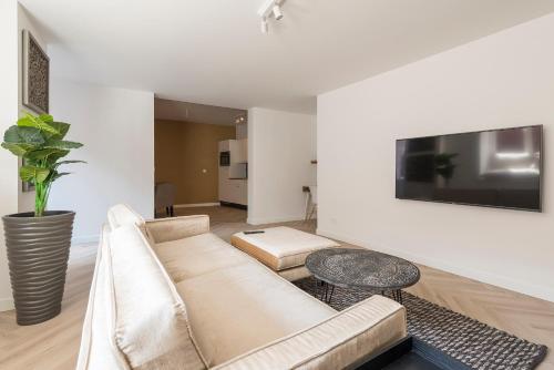 High-end Home, Near City Center And Park in Stationsbuurt High-end Home, Near City Center And Park in Stationsbuurt