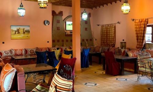 Banketų salė, Riad Kasbah le Touareg in Merzouga Banketų salė, Riad Kasbah le Touareg in Merzouga