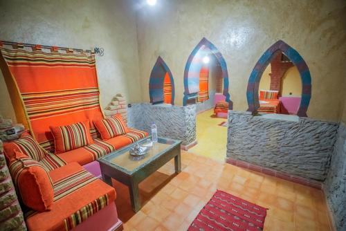 Vonios kambarys, Riad Kasbah le Touareg in Merzouga Vonios kambarys, Riad Kasbah le Touareg in Merzouga