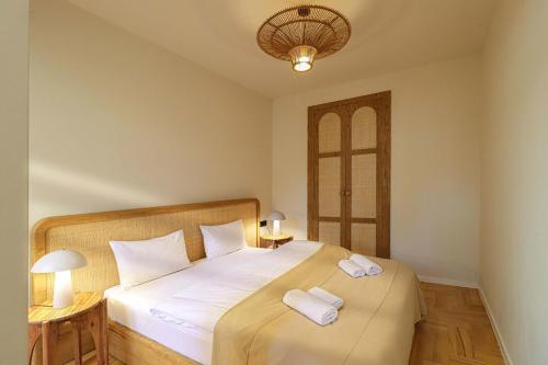 Newly Designed 2BR Apartment In Center-By Wehost