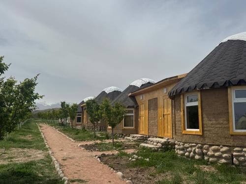 Bosogo Yurt camp in Bökönbayevo Bosogo Yurt camp in Bökönbayevo
