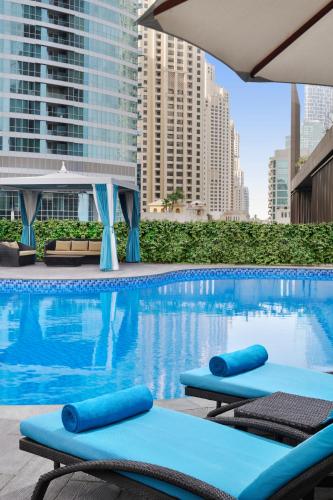 Swimming pool, Movenpick Hotel Jumeirah Beach near JBR Beach Swimming pool, Movenpick Hotel Jumeirah Beach near JBR Beach
