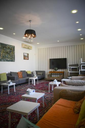 Amazing 2BR Private Villa in Saar in Ar Ruq`ah Amazing 2BR Private Villa in Saar in Ar Ruq`ah