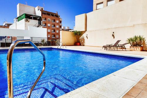 Swimming pool, Hotel Madrid in Torrevieja Swimming pool, Hotel Madrid in Torrevieja