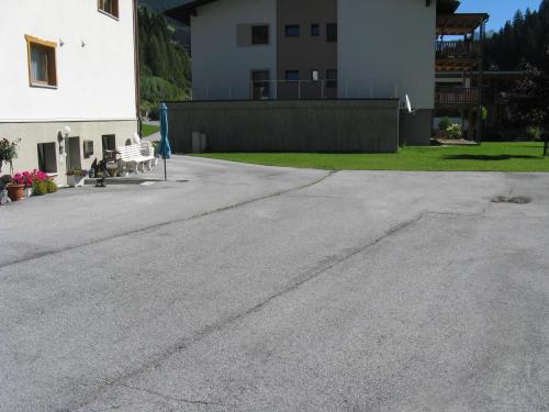Фасада на хотела, Ferienwohnung Haus Leni In Kappl in Капл Фасада на хотела, Ferienwohnung Haus Leni In Kappl in Капл