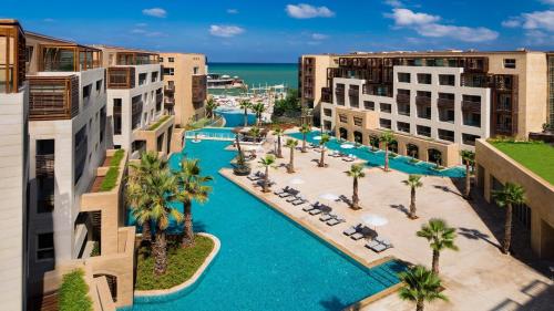 Зовнішній вигляд готелю, Kempinski Summerland Hotel & Resort Beirut in Бейрут Зовнішній вигляд готелю, Kempinski Summerland Hotel & Resort Beirut in Бейрут