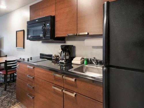My Place Hotels Chicago West North Aurora in North Aurora My Place Hotels Chicago West North Aurora in North Aurora
