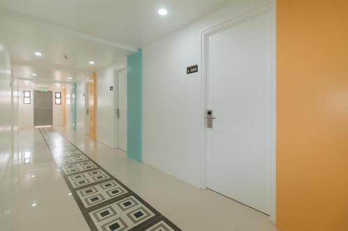 Facilities, Sans Hotel near Enchanted Kingdom Santa Rosa Laguna in Laguna Facilities, Sans Hotel near Enchanted Kingdom Santa Rosa Laguna in Laguna