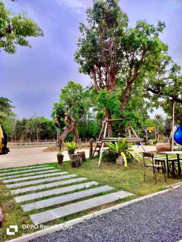 แอทโฮมไร่พอดี รีสอร์ท At home raipordee resort near Sirindhorn Museum and Phu Kum Khao Dinosaur Excavation Site แอทโฮมไร่พอดี รีสอร์ท At home raipordee resort near Sirindhorn Museum and Phu Kum Khao Dinosaur Excavation Site