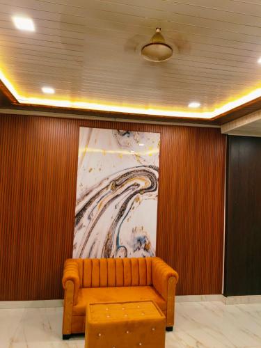Facilities, Hotel Valencia Palace in Varanasi Facilities, Hotel Valencia Palace in Varanasi