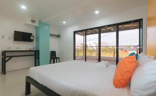 Facilities, Sans Hotel near Enchanted Kingdom Santa Rosa Laguna in Laguna Facilities, Sans Hotel near Enchanted Kingdom Santa Rosa Laguna in Laguna