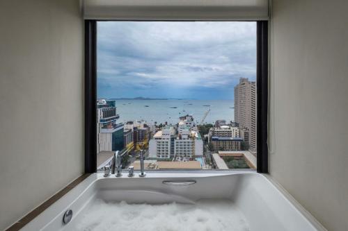 バスルーム, サイアム アット サイアム デザイン ホテル パタヤ (Siam @ Siam Design Hotel Pattaya) in パタヤ バスルーム, サイアム アット サイアム デザイン ホテル パタヤ (Siam @ Siam Design Hotel Pattaya) in パタヤ