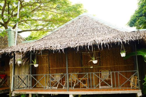 Hometravel Mekong Can Tho in Cai Rang Hometravel Mekong Can Tho in Cai Rang