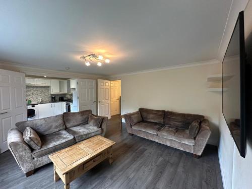 2 Bed & 2 Bath-Flat-Driving Distance to Edinburgh in Livingston South 2 Bed & 2 Bath-Flat-Driving Distance to Edinburgh in Livingston South