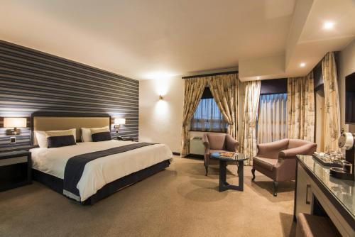 The Portswood Hotel in วี&เอ วอเตอร์ฟร้อนท์ The Portswood Hotel in วี&เอ วอเตอร์ฟร้อนท์