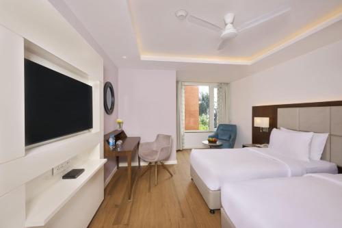 Guestroom, Golden Tulip Goa Vagator in Vagator Guestroom, Golden Tulip Goa Vagator in Vagator