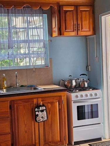 Dapur, LJ Apartment in Friendship Dapur, LJ Apartment in Friendship