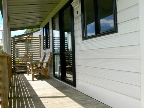 Oakura Beach Holiday Park in Oakura Oakura Beach Holiday Park in Oakura