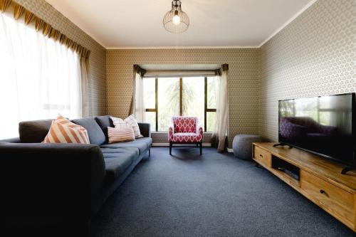Comfortable 2BR Home w Free Parking, Easy Walk to City in เมาท์วิคตอเรีย Comfortable 2BR Home w Free Parking, Easy Walk to City in เมาท์วิคตอเรีย