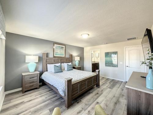 Windsor-5 Bed Townhouse W Splashpool-3801Ww