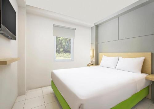 IXO Bekasi in شرق بيكاسي IXO Bekasi in شرق بيكاسي